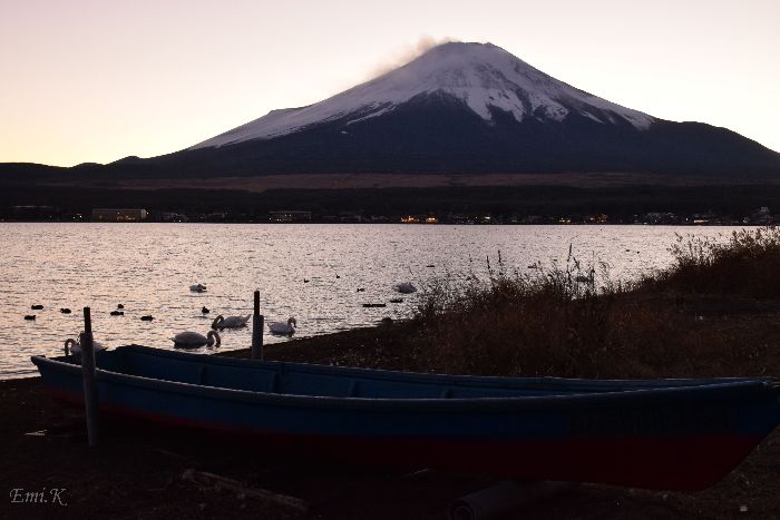 001-Emi-山中湖-富士山