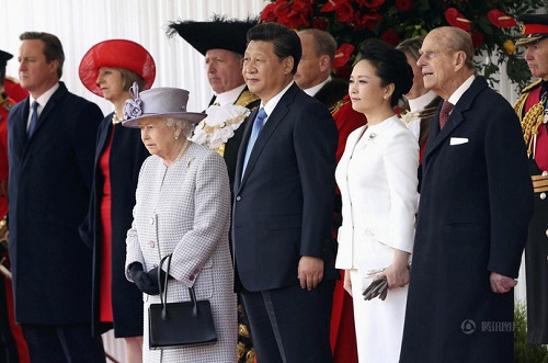 中国人「日本人よ これが英王室の最上級のおもてなしだ 悔しいか？」