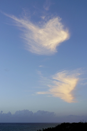 ケサパサ雲9月9日18時51分 P1070072