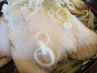 なおじV3　新潟地鶏のﾁｬｰｼｭｰ麺　ﾁｬｰｼｭｰ
